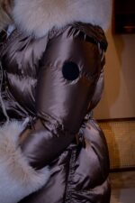 CASACO ACOLCHOADO CASTANHO COM GOLA DE PELO FLO&CLO - Image 6