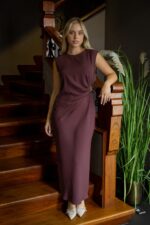 VESTIDO MIDI CHOCOLATE RINASCIMENTO - Image 5