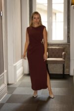 VESTIDO MIDI CHOCOLATE RINASCIMENTO