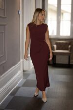 VESTIDO MIDI CHOCOLATE RINASCIMENTO - Image 2