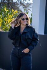 CASACO CURTO MILITAR PRETO PONTO CHIC