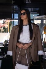 BLAZER CAMEL COM BRILHO ELEH - Image 2