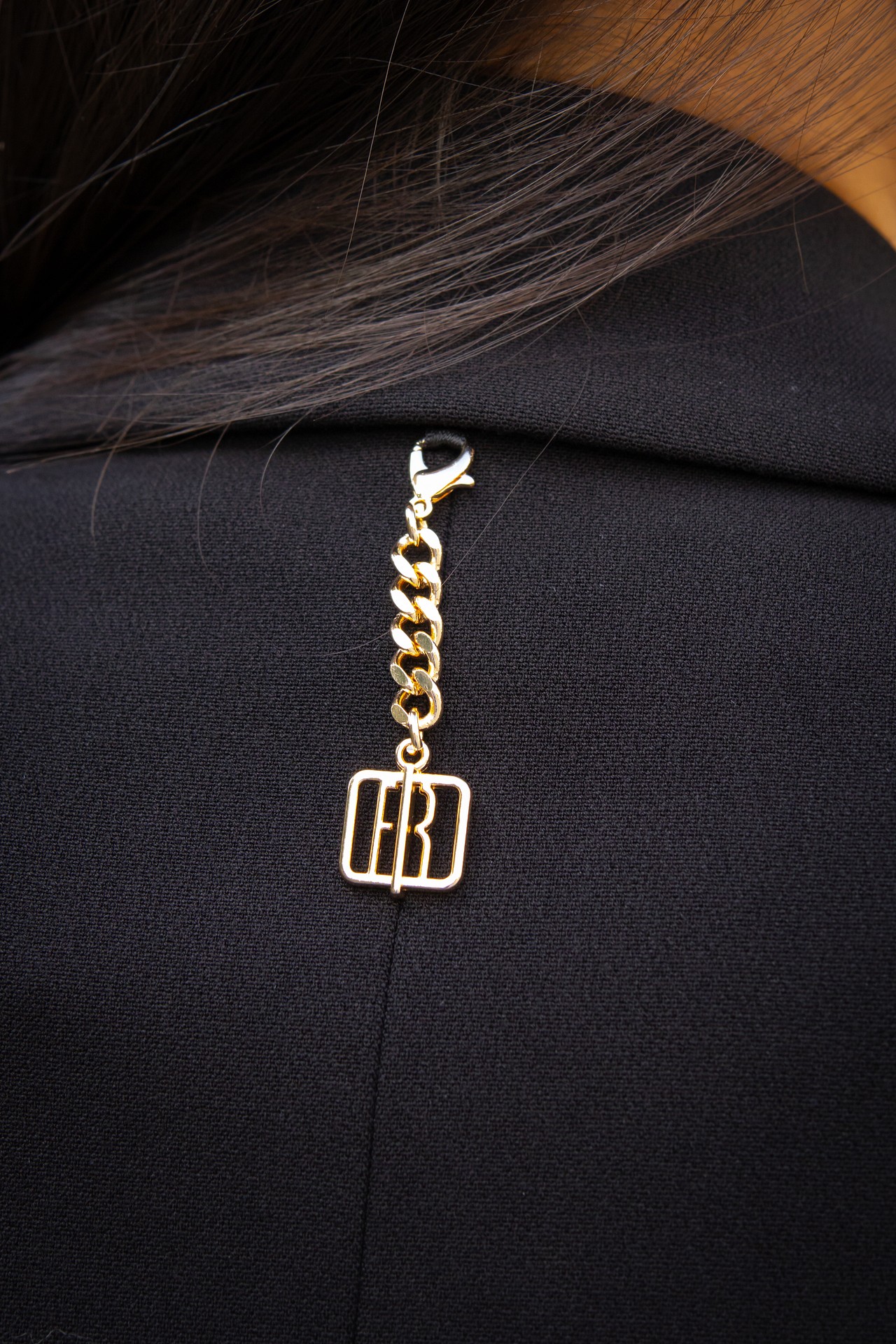 galleries_45937787-9a6d-41cd-ae48-165a619cda17_8dff3c70-daf5-4126-92e6-27272fd7e690_v2__thumb_l CASACO PRETO LONGO FRACOMINA - Image 8