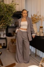 CALÇAS CINZA COM CINTURA EXCLUSIVA IMPERIAL