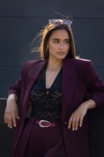 TOP PRETO EM RENDA FLORAL PONTO CHIC - Image 2