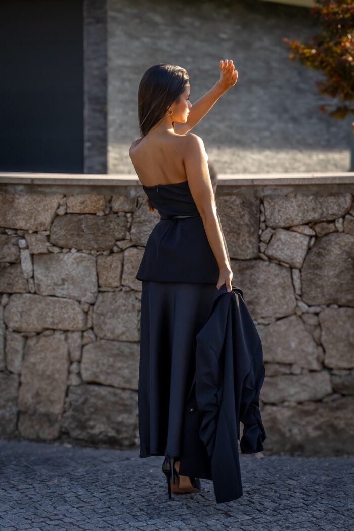 VESTIDO PRETO CAI-CAI COM SOBREPOSIÇÃO IMPERIAL - Image 4