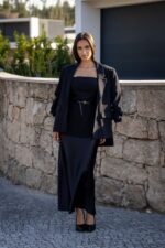 VESTIDO PRETO CAI-CAI COM SOBREPOSIÇÃO IMPERIAL