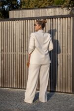 CONJUNTO BEGE COM BLAZER E CALÇA DIXIE - Image 6