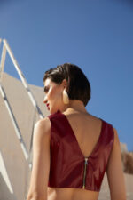 CROP TOP EFEITO VINIL VERMELHO SAHOCO - Image 2