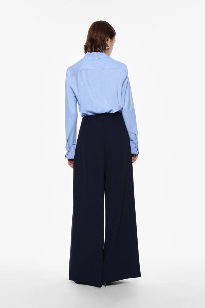 CALÇAS PANTALONAS COM PREGAS AZUIS IMPERIAL - Image 3