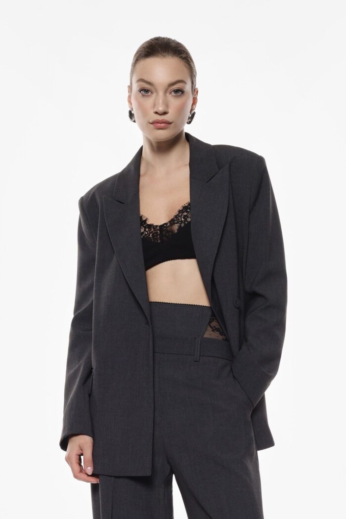 TOP CURTO PRETO COM RENDA IMPERIAL - Image 1