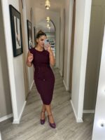 VESTIDO BORDÔ COM CORTE JUSTO E CORDÃO FRONTAL RINASCIMENTO - Image 2