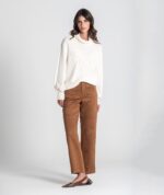 CAMISOLA BEGE COM BORDADO EM RELEVO RUGA - Image 3