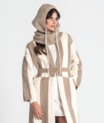 BALACLAVA TAUPE EM MALHA SUAVE  RUGA