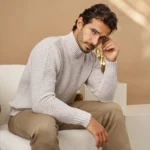 CAMISOLA TRICOT MEIA GOLA TEXTURADA CINZA CLARO ZOLF