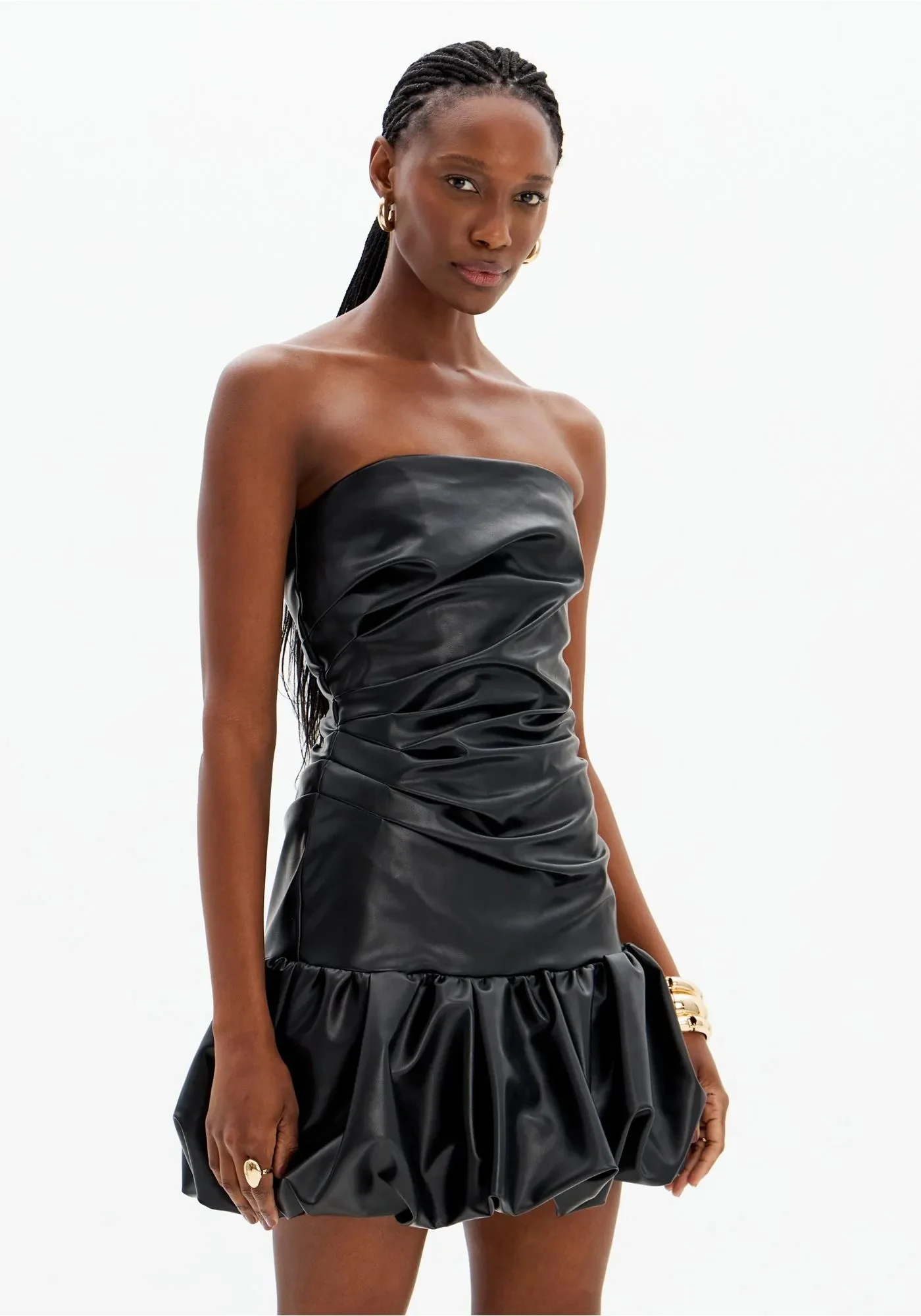 502VE011575_2_1 VESTIDO CURTO EM POLIPELE PRETA COM DRAPEADOS LANÇA PERFUME - Image 1