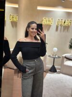 CAMISOLA PRETA DECOTE BARCO PONTOCHIC