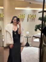 VESTIDO PRETO ACETINADO COM ALÇAS FINAS FRACOMINA - Image 2