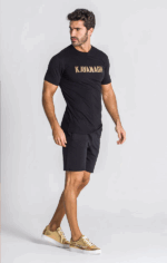 T-SHIRT PRETA COM LOGÓTIPO DOURADO GIANNI KAVANAGH - Image 3