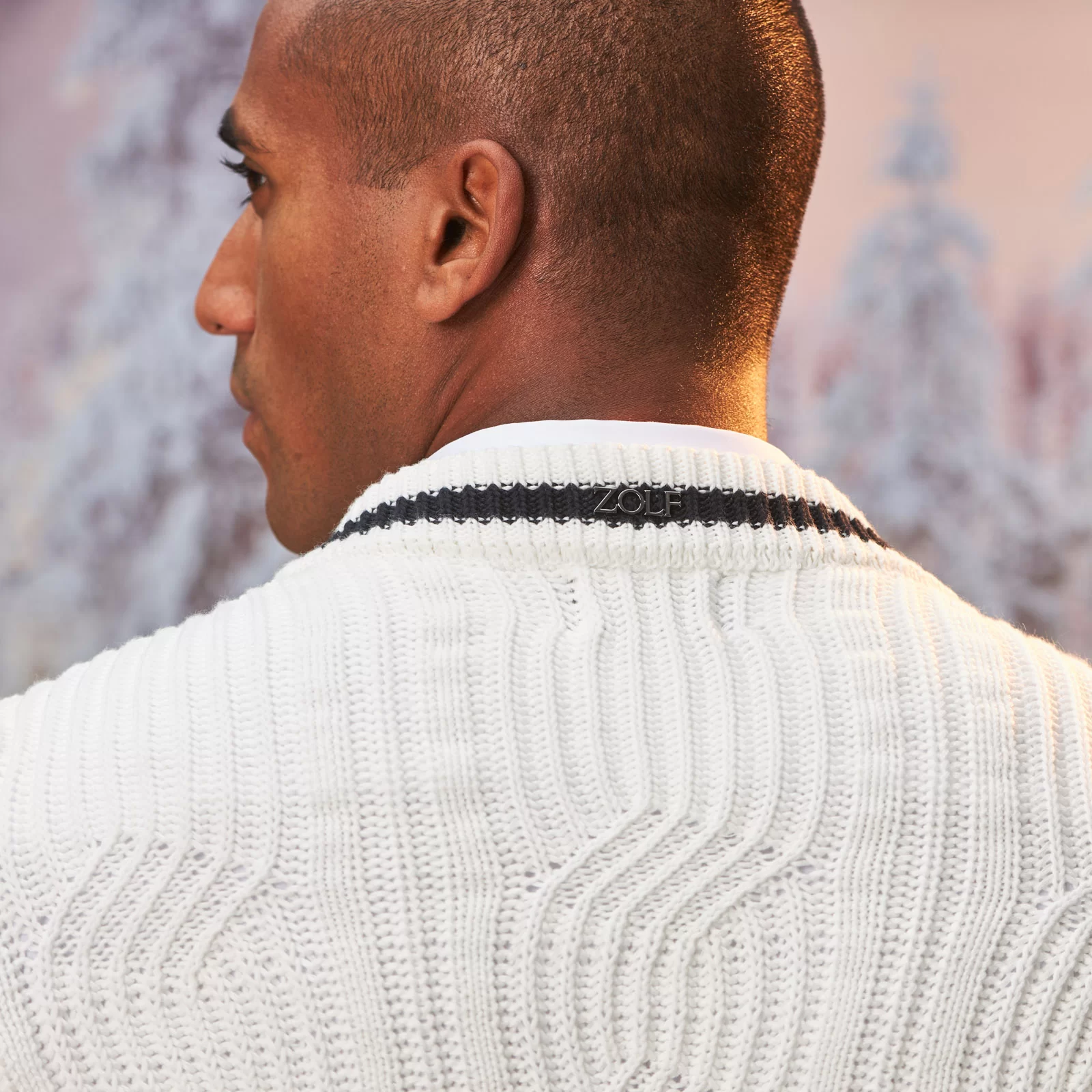 CAMISOLA-TEXTURA-DECOTE-V-BRANCO-2 CAMISOLA TEXTURA DECOTE EM V BRANCA ZOLF - Image 3