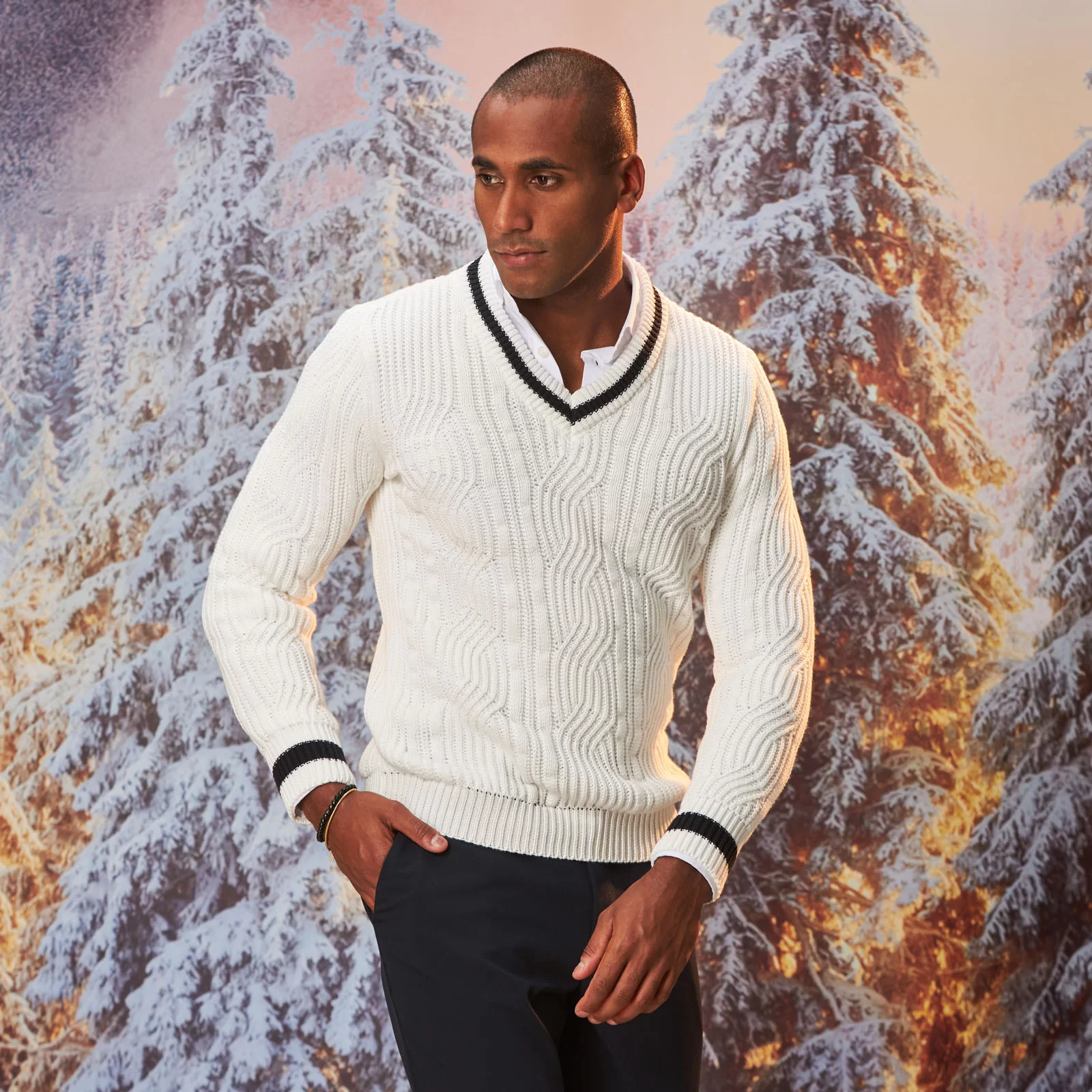 CAMISOLA-TEXTURA-DECOTE-V-BRANCO-4 CAMISOLA TEXTURA DECOTE EM V BRANCA ZOLF - Image 1