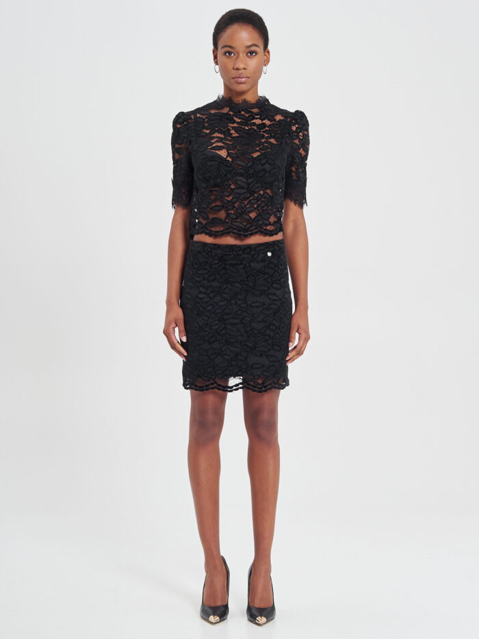 BLUSA PRETA RENDADA RINASCIMENTO - Image 3