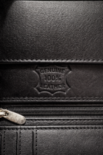 CARTEIRA PRETA EM PELE COM PROTEÇÃO RFID PONTO CHIC - Image 3