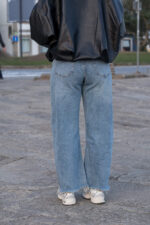 CALÇA JEANS AZUL COM BAINHA RASGADA PONTO CHIC - Image 7