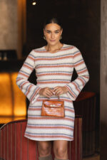VESTIDO DE MALHA COM PADRÃO MULTICOR MISS YOU - Image 6