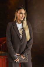 BLAZER CASTANHO COM BOTÃO MARMORIZADO MISS YOU