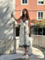 SAIA CETIM BRANCA COM RENDA PRETA SAHOCO