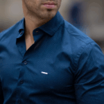 CAMISA GOLA ITALIANA AZUL COM PINTA CAMEL ZOLF