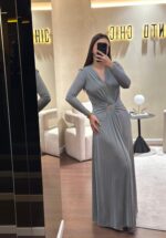 VESTIDO CINZENTO LONGO COM DRAPEADO E DECOTE PROFUNDO ELEH