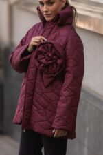 CASACO ACOLCHOADO BORDÔ COM ROSA MISS YOU - Image 3