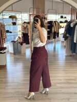 CALÇAS VINHO COM RISCA DIPLOMÁTICA GAËLLE - Image 3