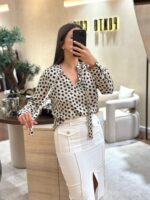 BLUSA BEGE COM ESTAMPA PRETA RINASCIMENTO - Image 3