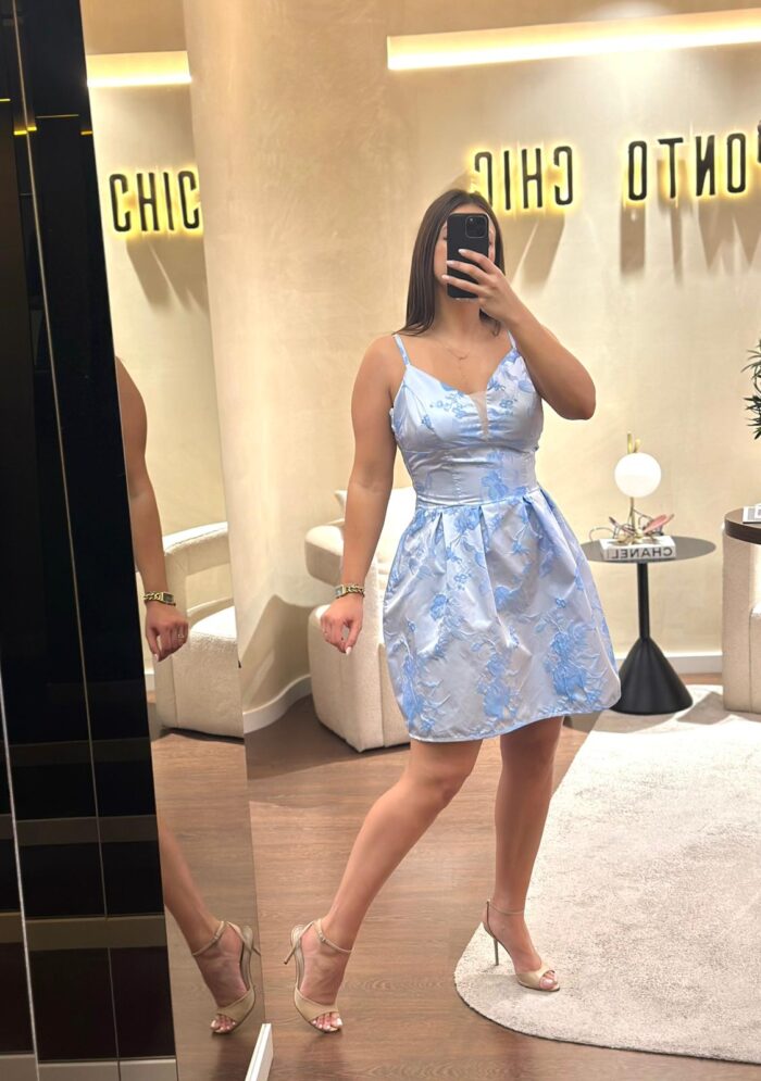 VESTIDO AZUL COM PADRÃO FLORAL RINASCIMENTO - Image 2
