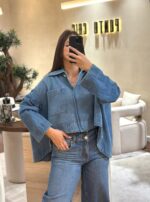 JAQUETA GANGA CROP COM BOLSO FRONTAL RINASCIMENTO