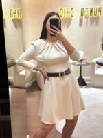 VESTIDO BEGE COM PREGAS RINASCIMENTO - Image 3