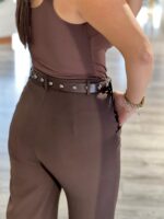 CINTO CASTANHO COM TACHAS METÁLICAS SAHOCO - Image 3