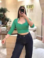 TOP VERDE COM DECOTE QUADRADO RINASCIMENTO