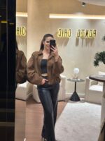 CASACO CAMEL EM CAMURÇA SINTÉTICA PONTO CHIC