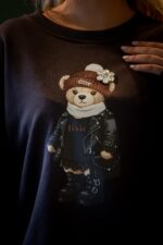 SWEATSHIRT CINZA ESCURO COM URSO APLICADO DIXIE - Image 3