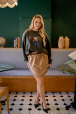 SAIA CAMEL COM CINTO CASTANHO DIXIE