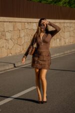 SAIA CASTANHA COM FRANJAS PONTO CHIC