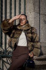 CASACO DE PELO COM CINTO BEGE FLO&CLO - Image 5