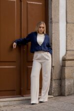 CAMISA AZUL MARINHO COM SINGLETE INCORPORADO ELEH - Image 3