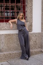 COLETE CINZENTO DE CORTE CLÁSSICO IMPERIAL - Image 2