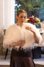 CAPA DE PELO SINTÉTICO BRANCA PONTO CHIC - Image 2