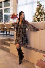 VESTIDO ESTAMPADO COM TRANSPARÊNCIAS SAHOCO - Image 2